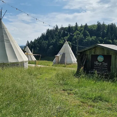 Village Tipi Luksustelt La Féclaz
