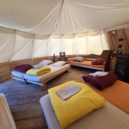 Luksustelt Village Tipi La Féclaz