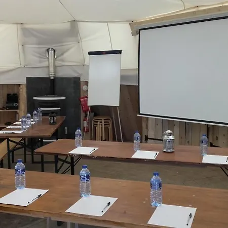Campismo de Luxo Village Tipi La Féclaz