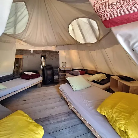 Village Tipi