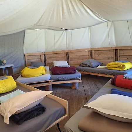 Campismo de Luxo Village Tipi *